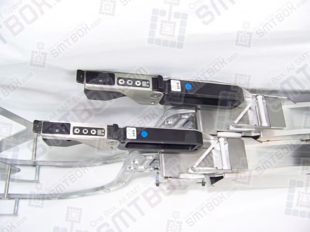 FUJI NXT Intelligent Feeder With 15 inches Reel Holder 44mm UF01100 side b FUJI NXT Intelligent Feeder With 15 inches Reel Holder 44mm UF01100 side b